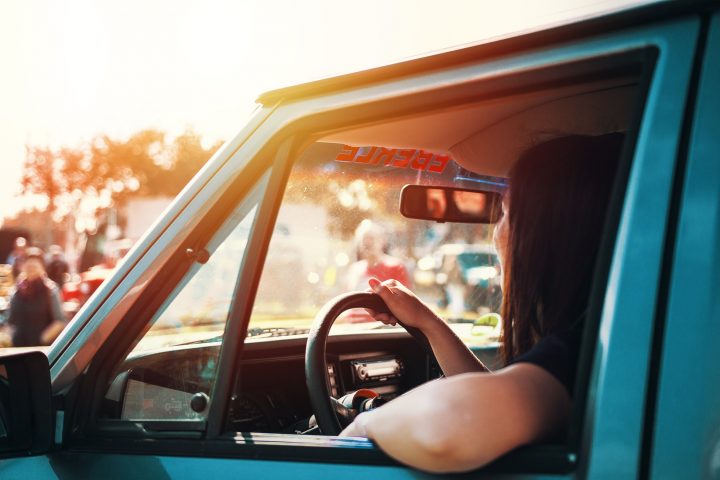 can you get your license before 16 in illinois